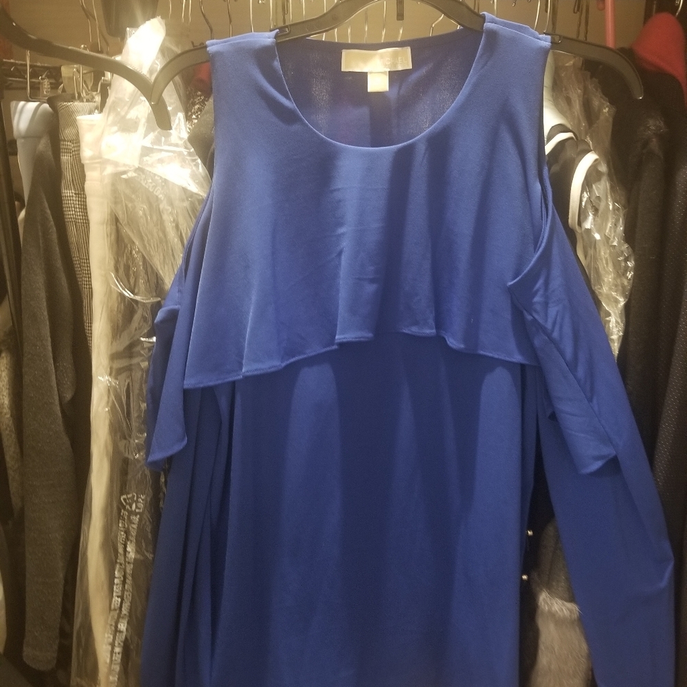 Michael Kors cold shoulders long sleeve blouse